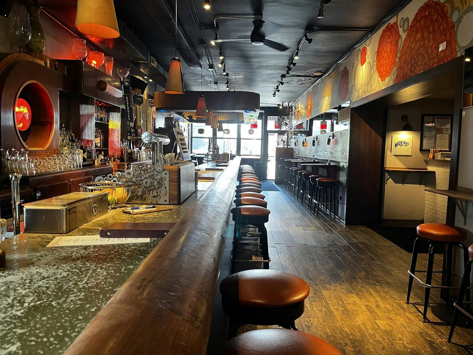 Long Room Chicago - >Ruby Red</a>