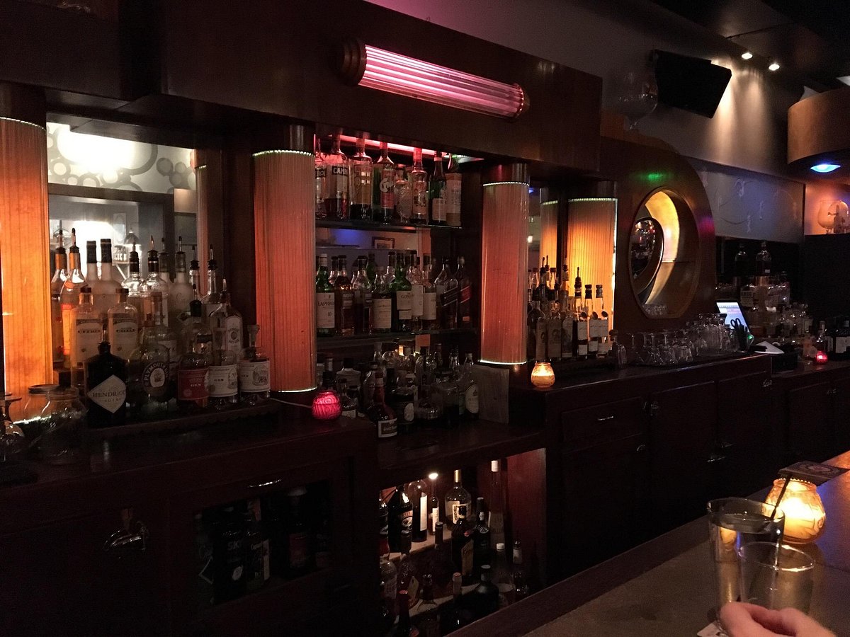 Long Room Chicago - image 1