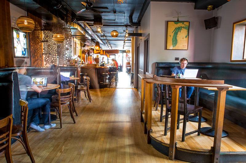 Summer Networking Happy Hour at The Long Room | August 29th