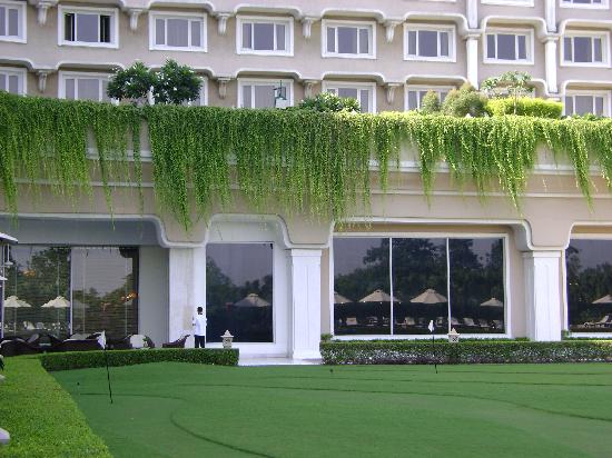 Garden - Picture of Taj Palace, New Delhi -