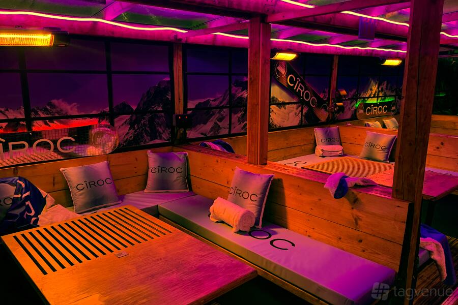 Modern green room lounge at Eastcheap Records for upscale events and networking.