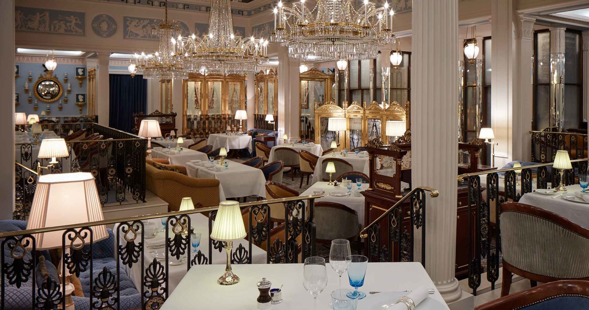 Inside The Lanesborough - George Smith