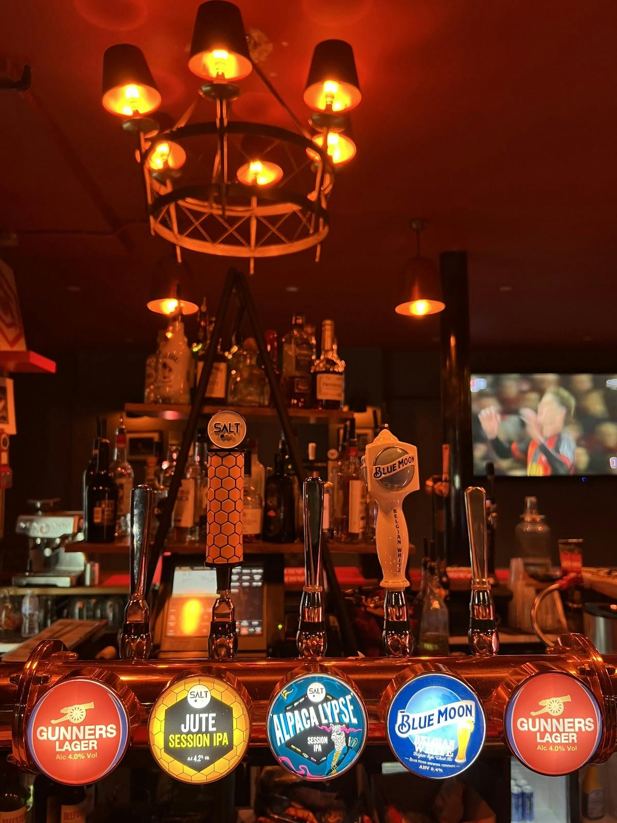 The George Pub with warm lighting, ideal for casual networking and corporate happy hour events.