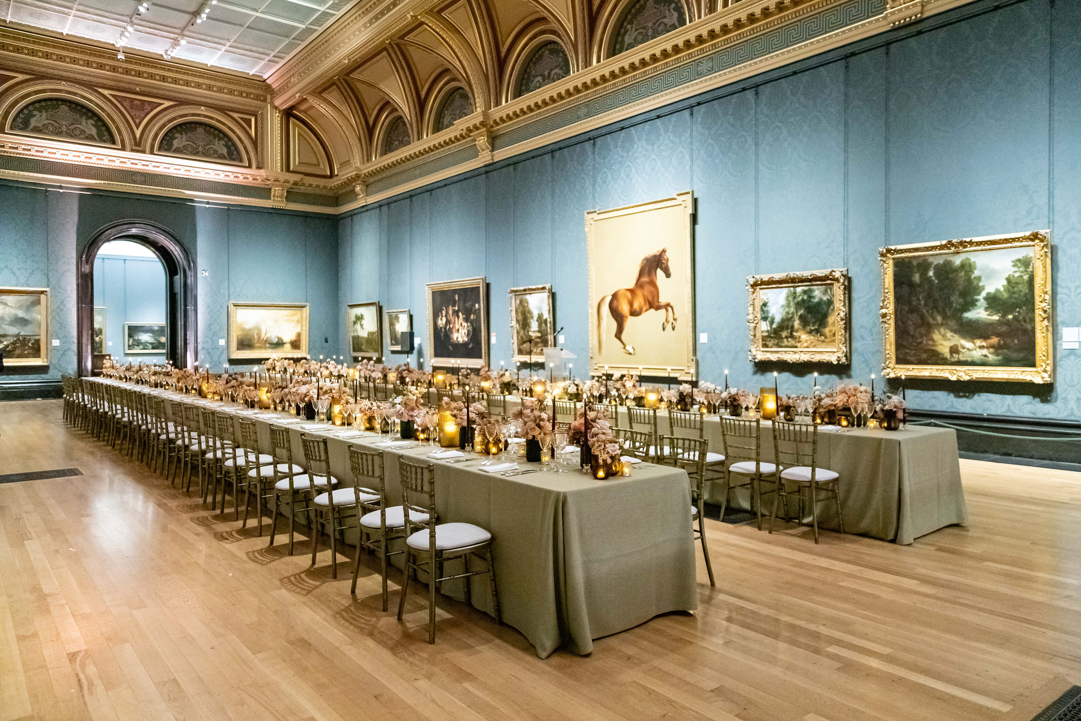 Elegant dining setup in The National Gallery for weddings and corporate events.