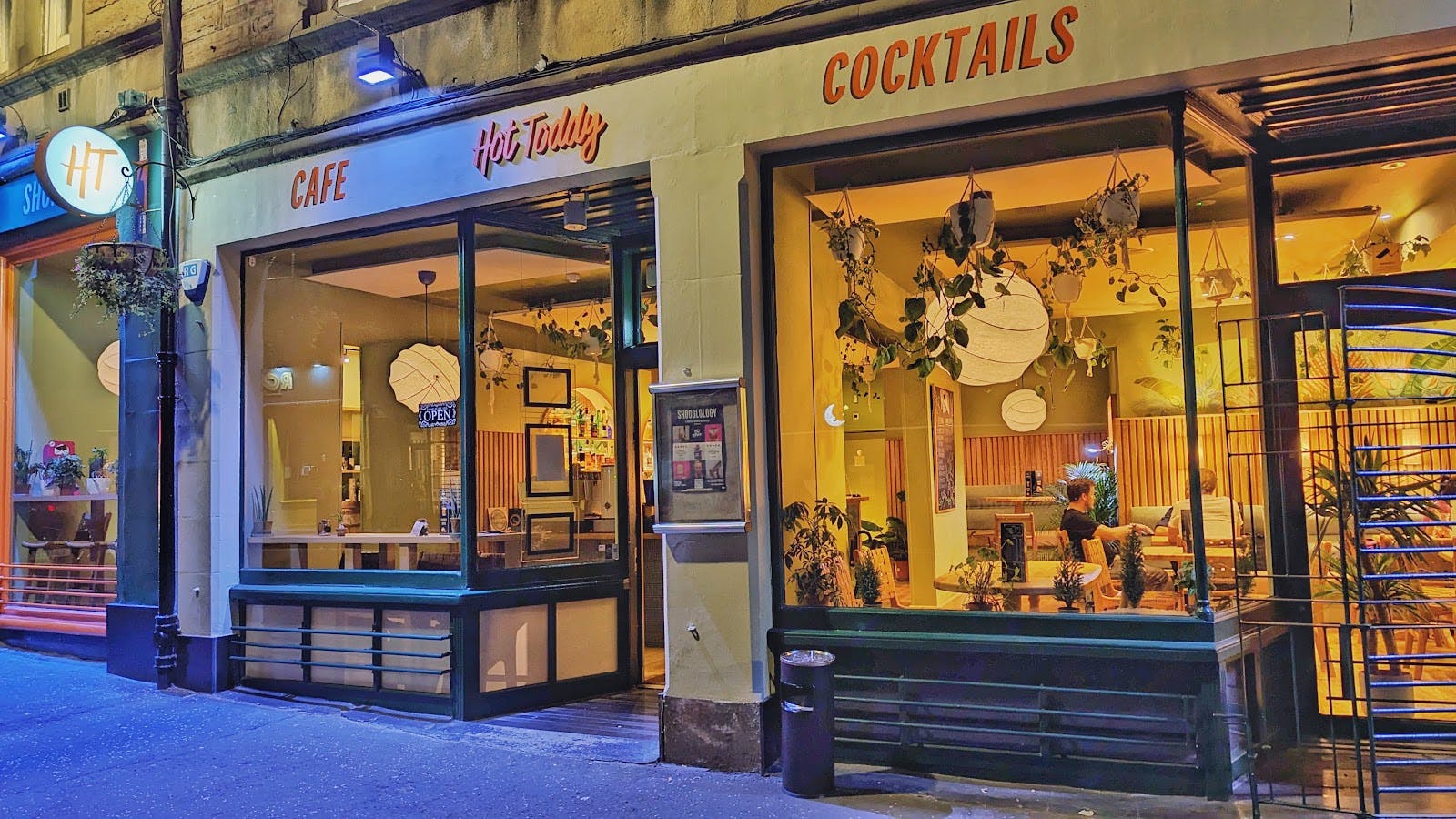 Hot Toddy - >Hot Toddy</a>