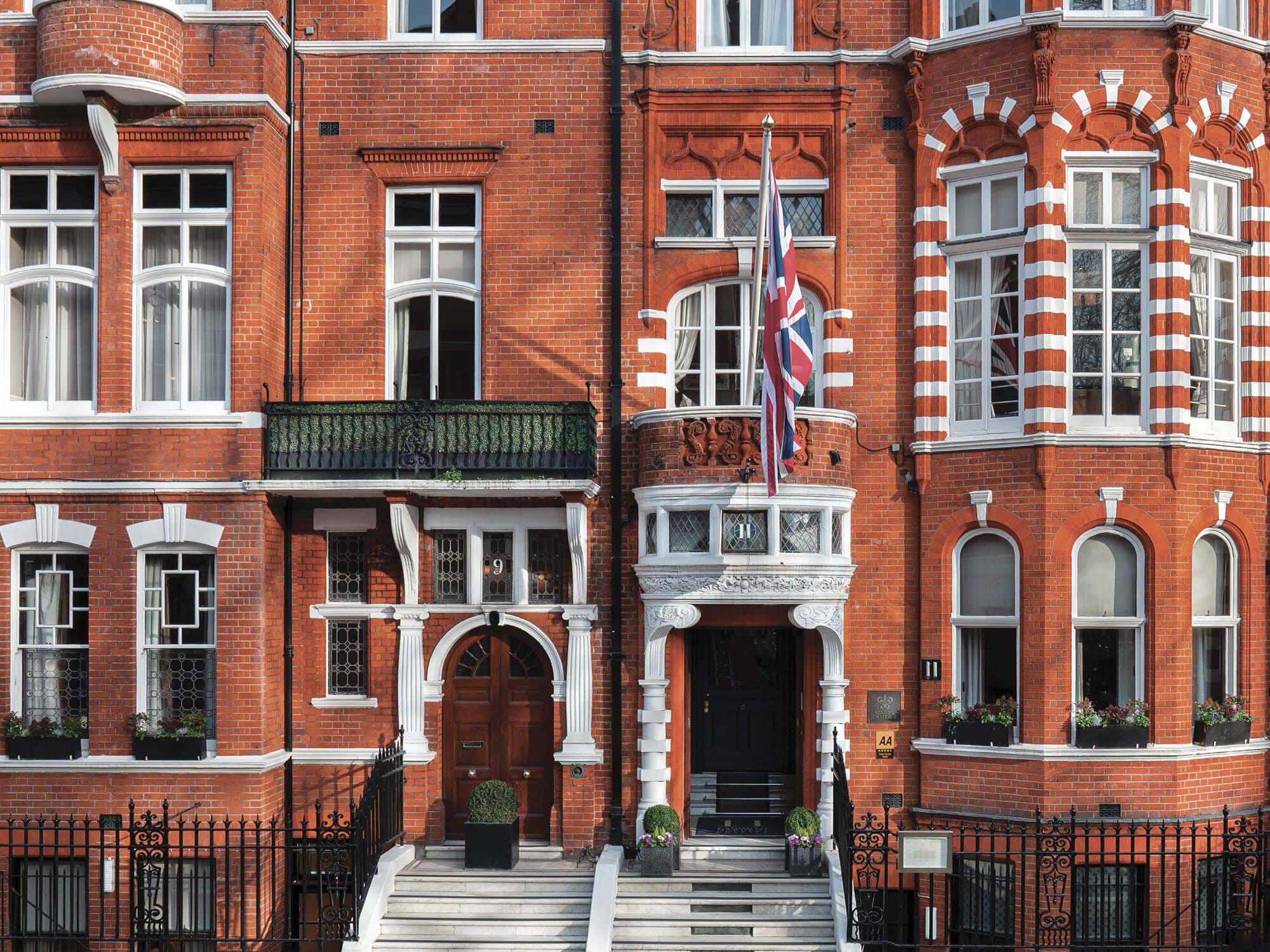 11 Cadogan Gardens - image 6