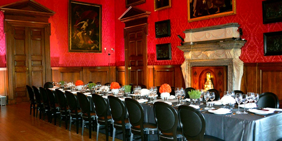 Elegant dining setup in The Kensington's Drawing Room, perfect for corporate dinners and events.