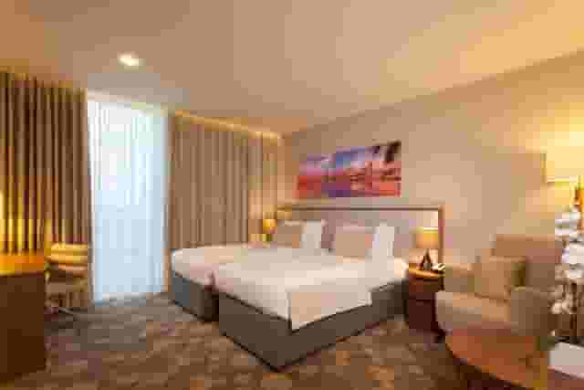 Rooms and Suites
