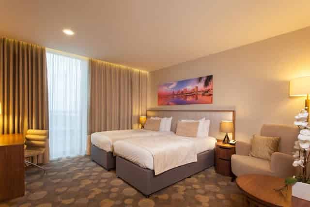 Rooms and Suites