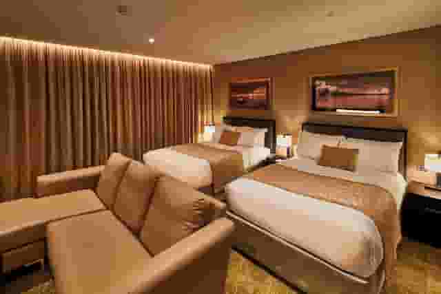 Rooms and Suites