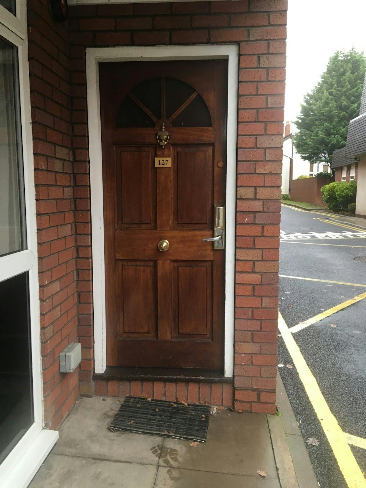 Apollo Hotel - >Breda McEvoy</a>