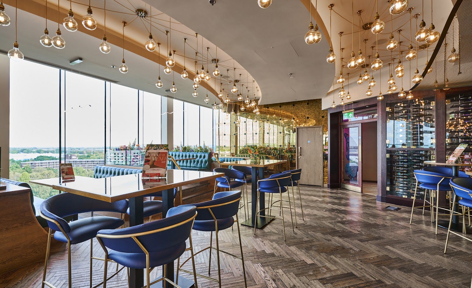 Sky Bar and Restaurant - Secret Garden - >Sky Bar & Restaurant</a>