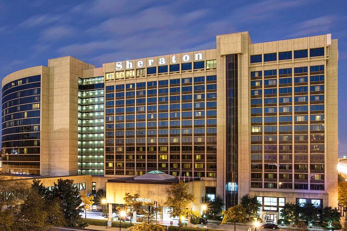Ballroom at Sheraton Birmingham Convention Center for corporate conferences and association events.