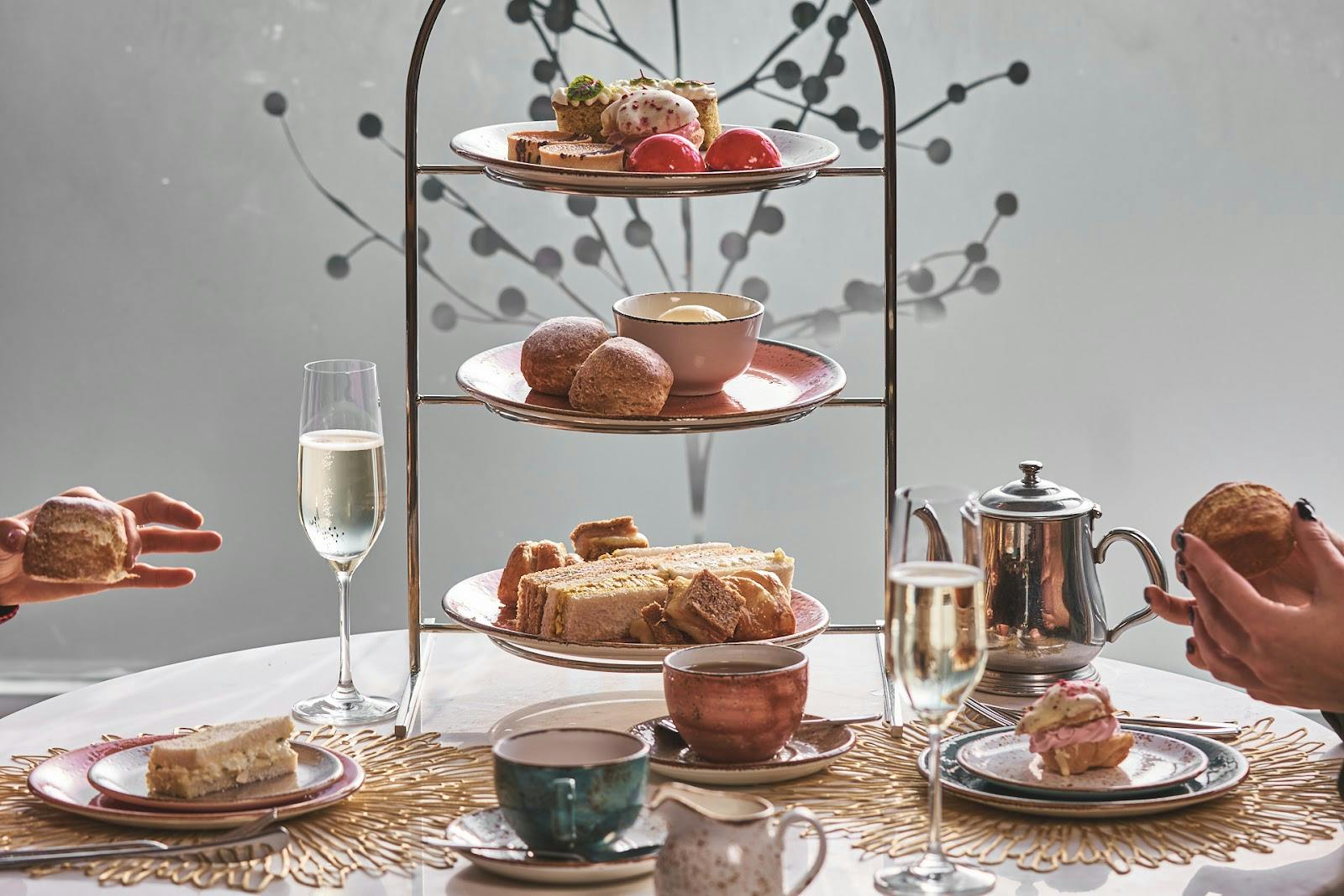 The Fairlawns Hotel & Spa - >Fairlawns Hotel and Spa</a>