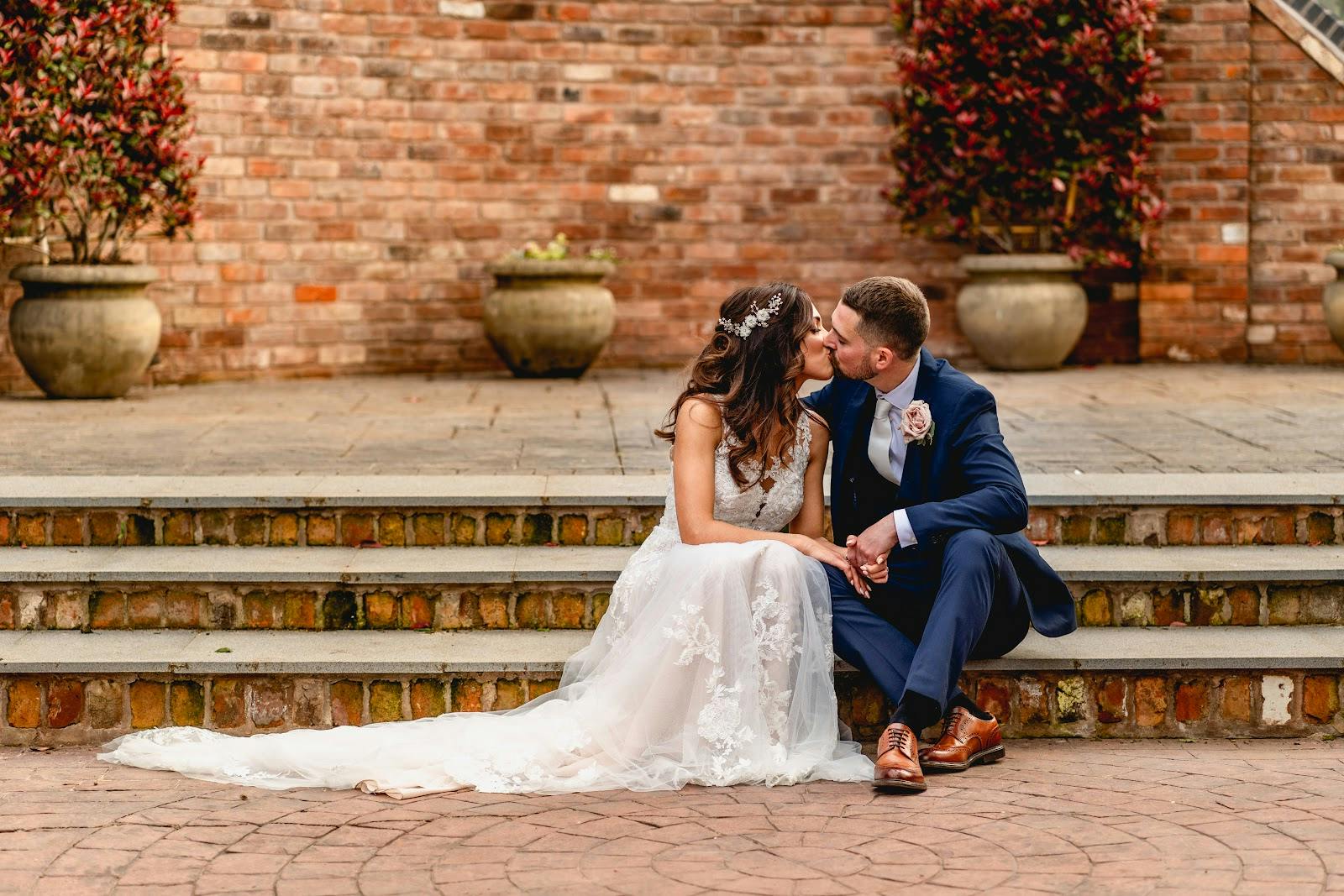 The Fairlawns Hotel & Spa - >Fairlawns Hotel and Spa</a>