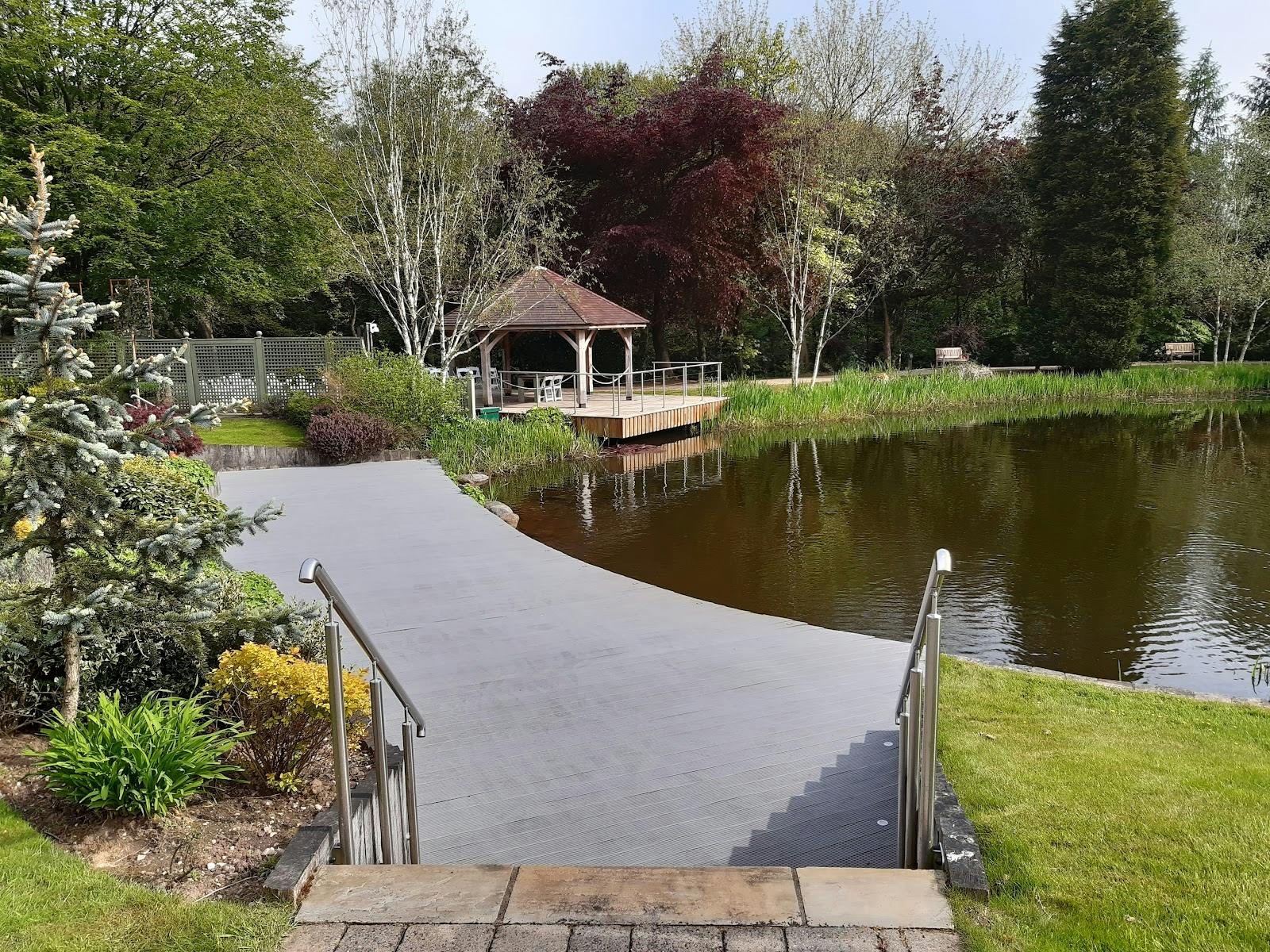 Moddershall Oaks - >Eva Ryles</a>