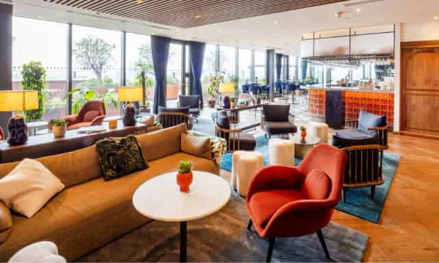 Business lounge