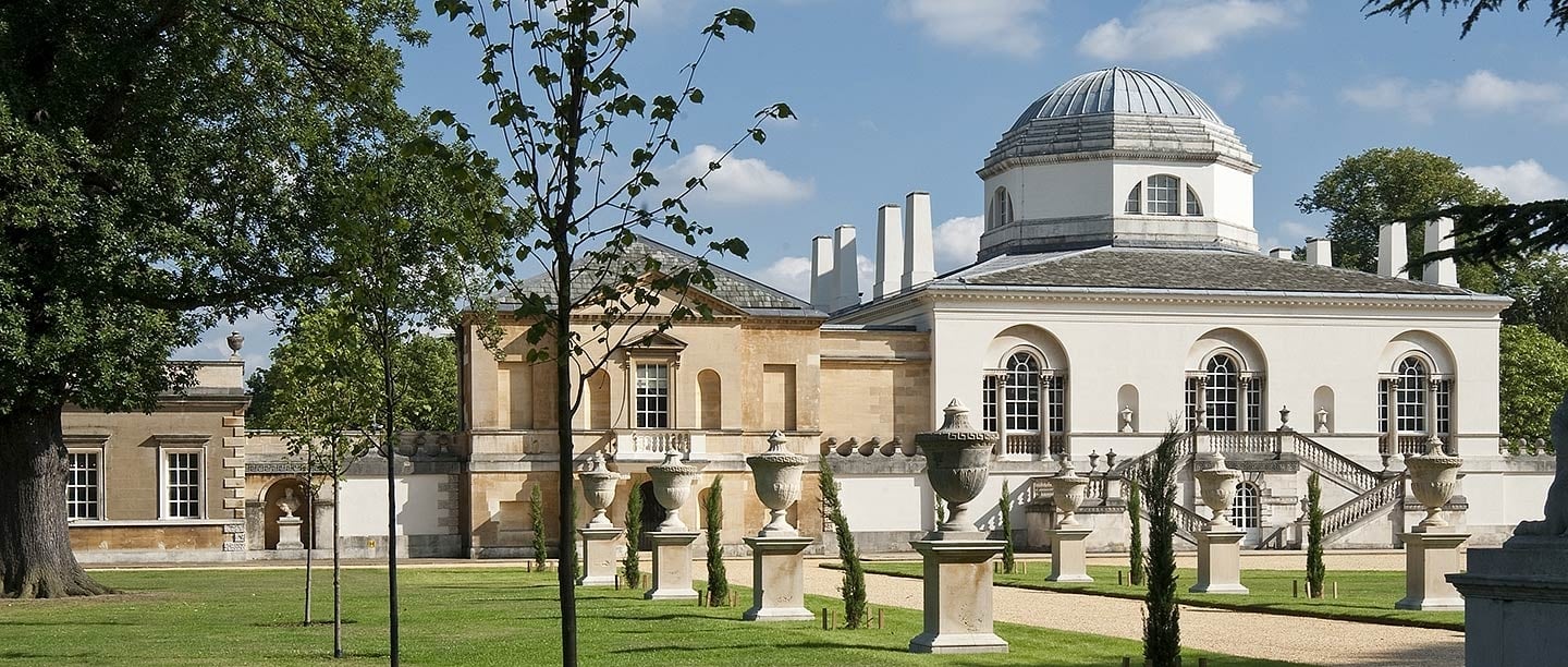 Chiswick House, elegant venue for events, features historic architecture and scenic gardens.