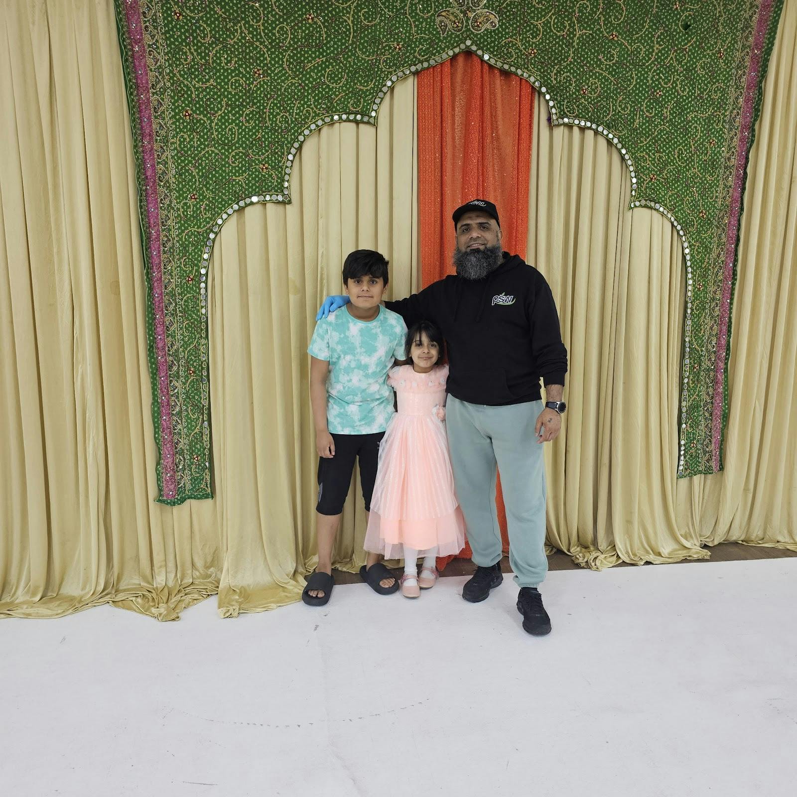 Memon Association Leicester - >Malik Anwaar</a>