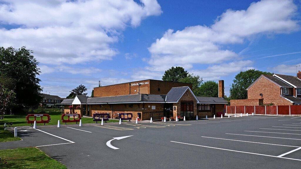 Accessible Dance-X-Treme function room with onsite parking for local workshops and meetings.