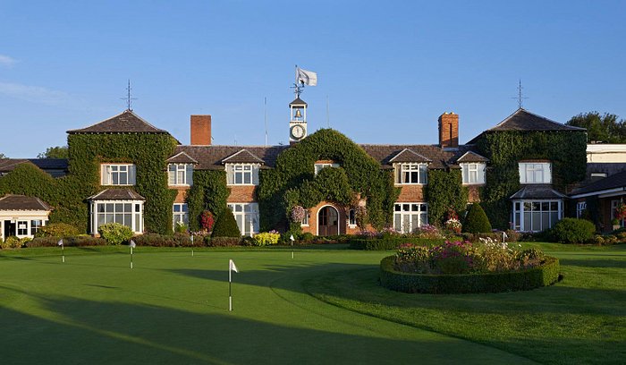 Golf courses at The Belfry with lush greens, ideal for corporate retreats and events.