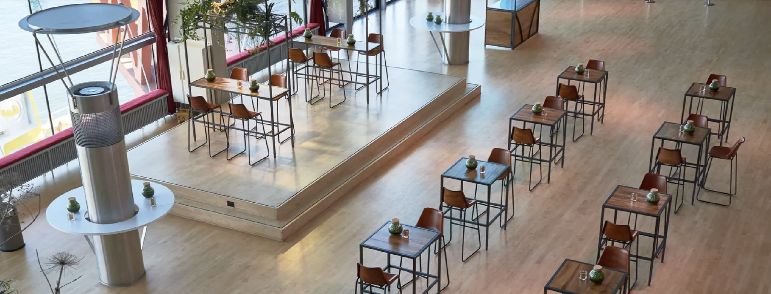 Rhine Foyer at New Luxor Theater: Multi-level networking space for corporate events and galas.