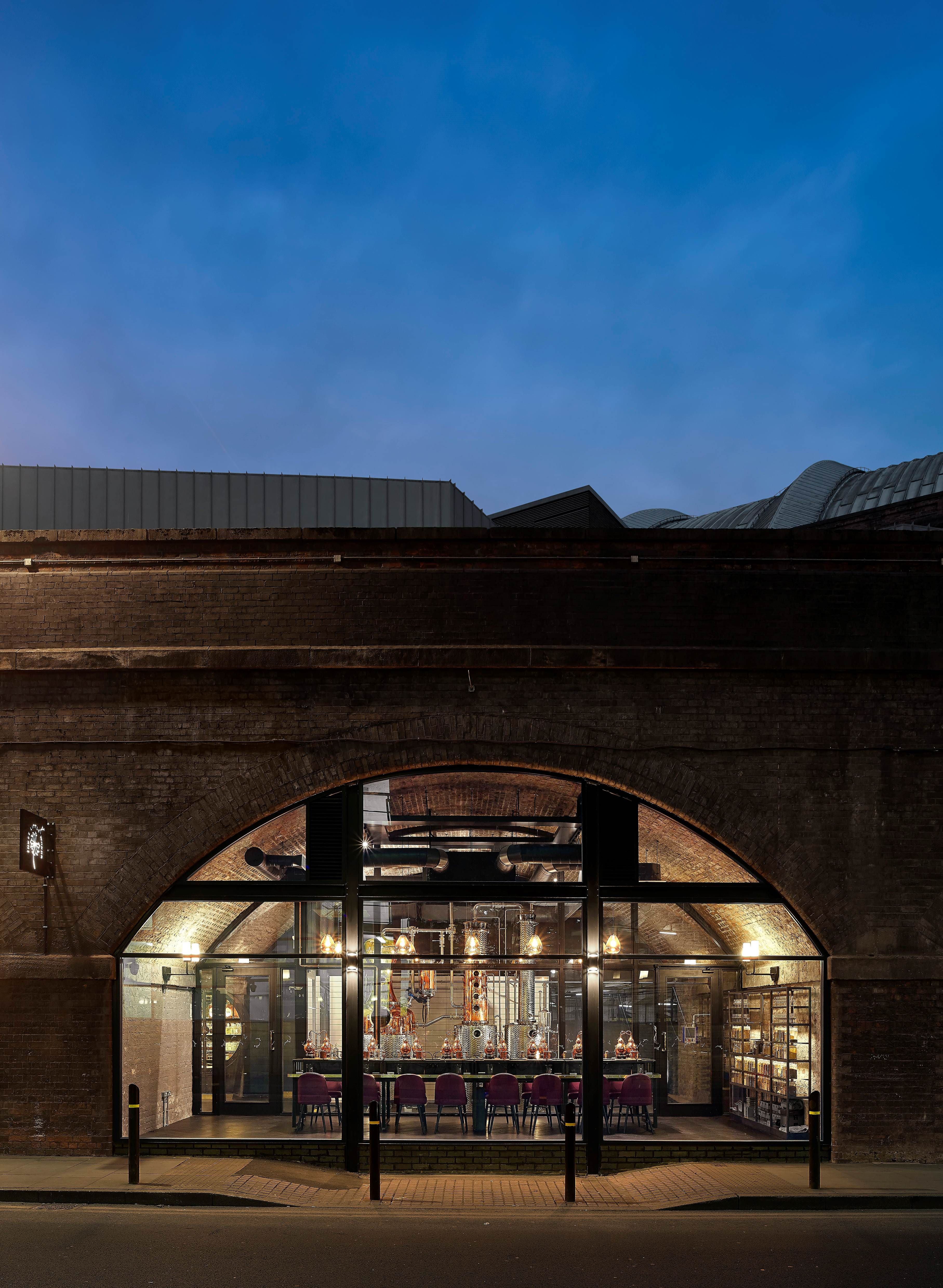 Gin School - tsqh2tt14dc.jpg