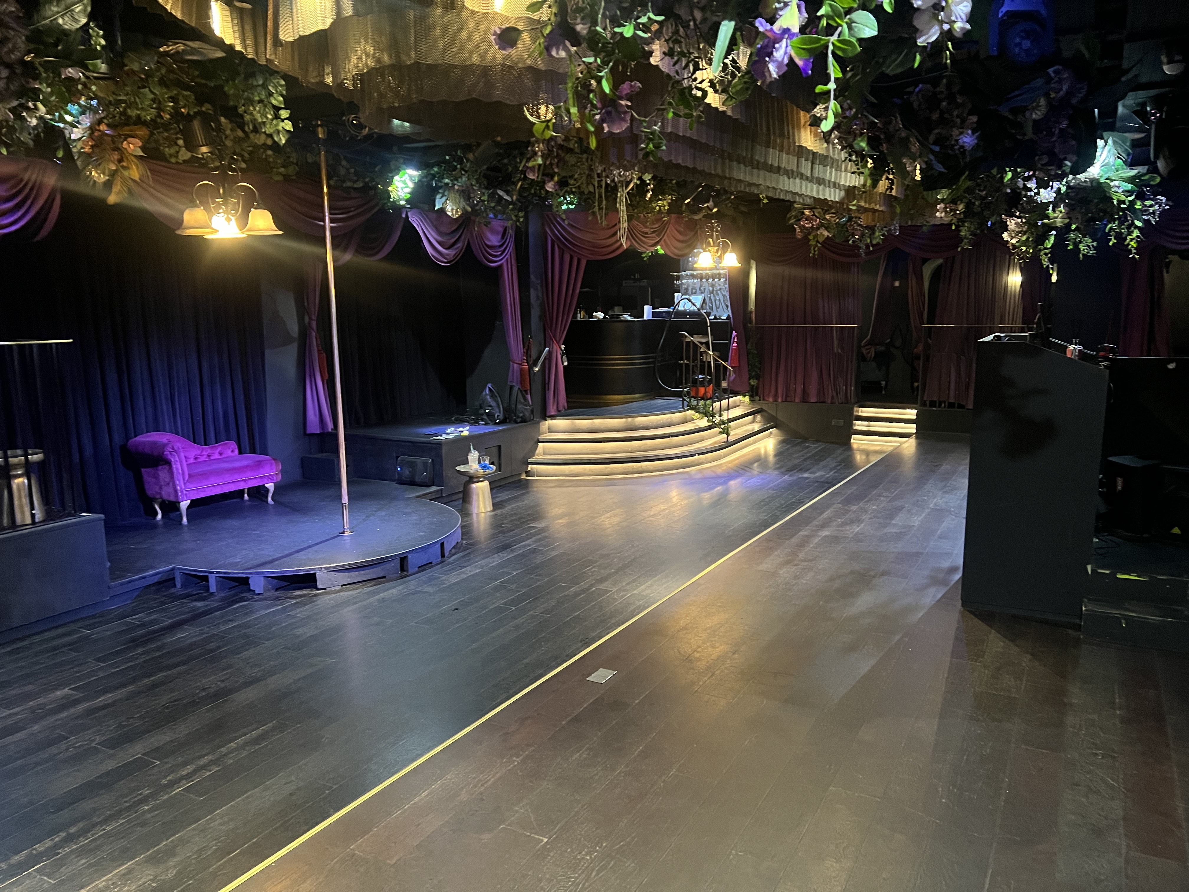 Whole Venue  - okn5gzmnwdw.jpeg