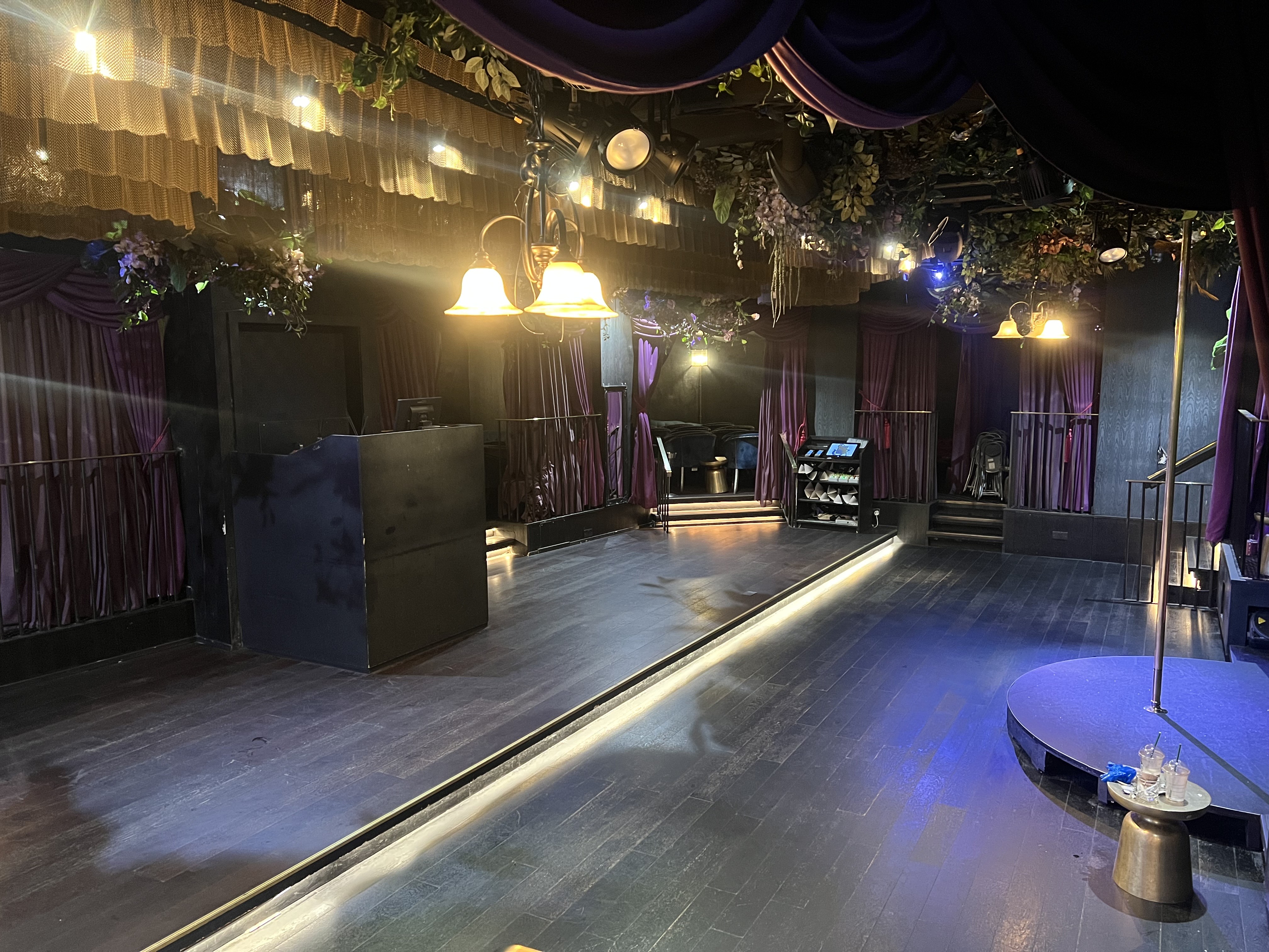 Whole Venue - xzb52zgy310.jpeg