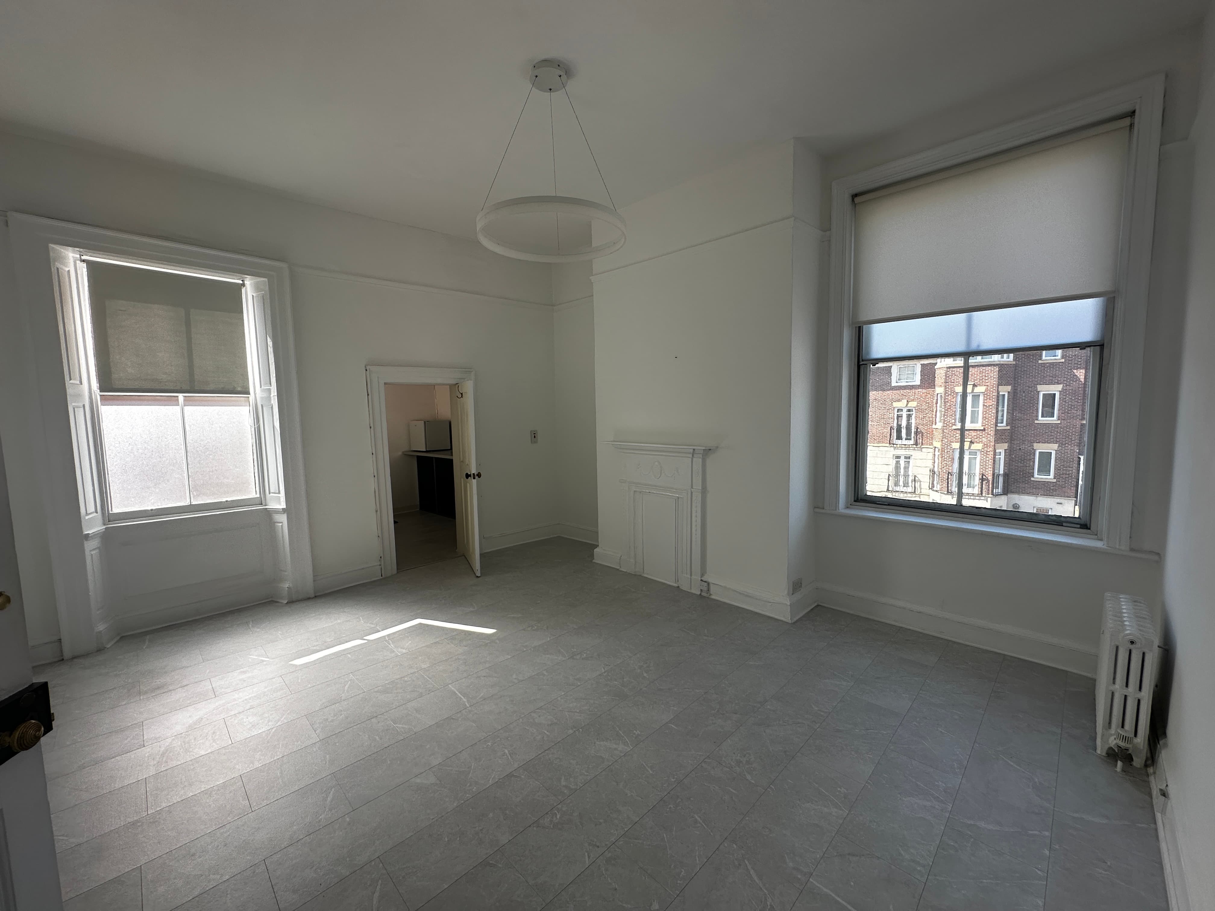 Blank-canvas breakout space at 6 Kings Buildings with natural light for corporate event venues.