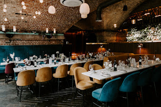 Lounge Arch - aukzcehfaba.jpg