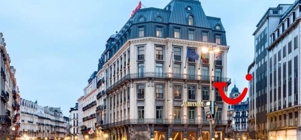 Senne Ballroom at Brussels Marriott: elegant venue for upscale corporate events and social functions.