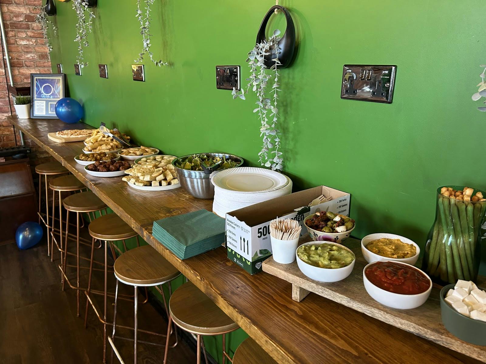 Crank Studios - >Crank Studios</a>