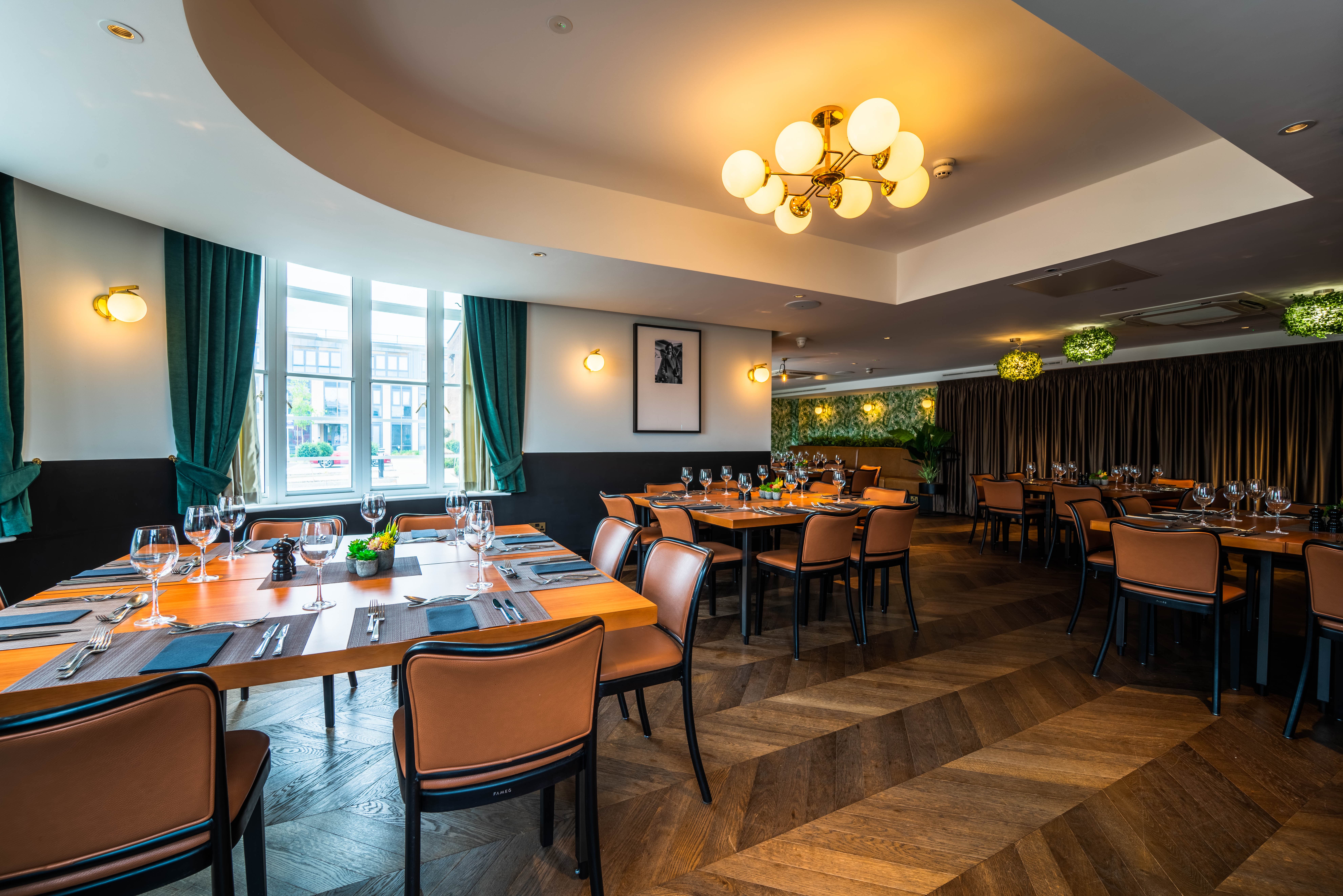 Botanical Room at The Comet Hotel: Elegant private dining and corporate workshop space.