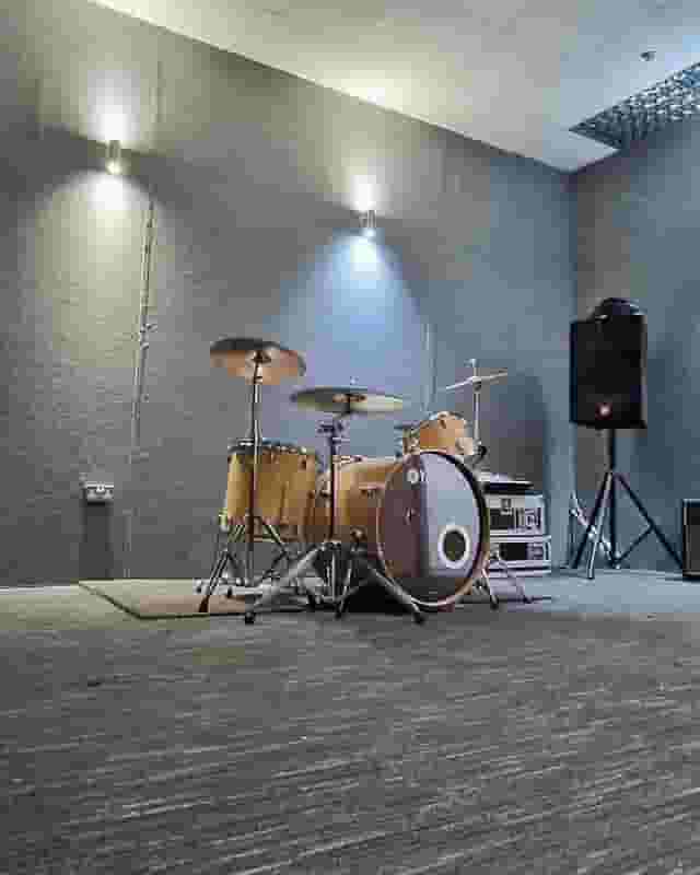 Do It Ourselves (DIO) Music Studios