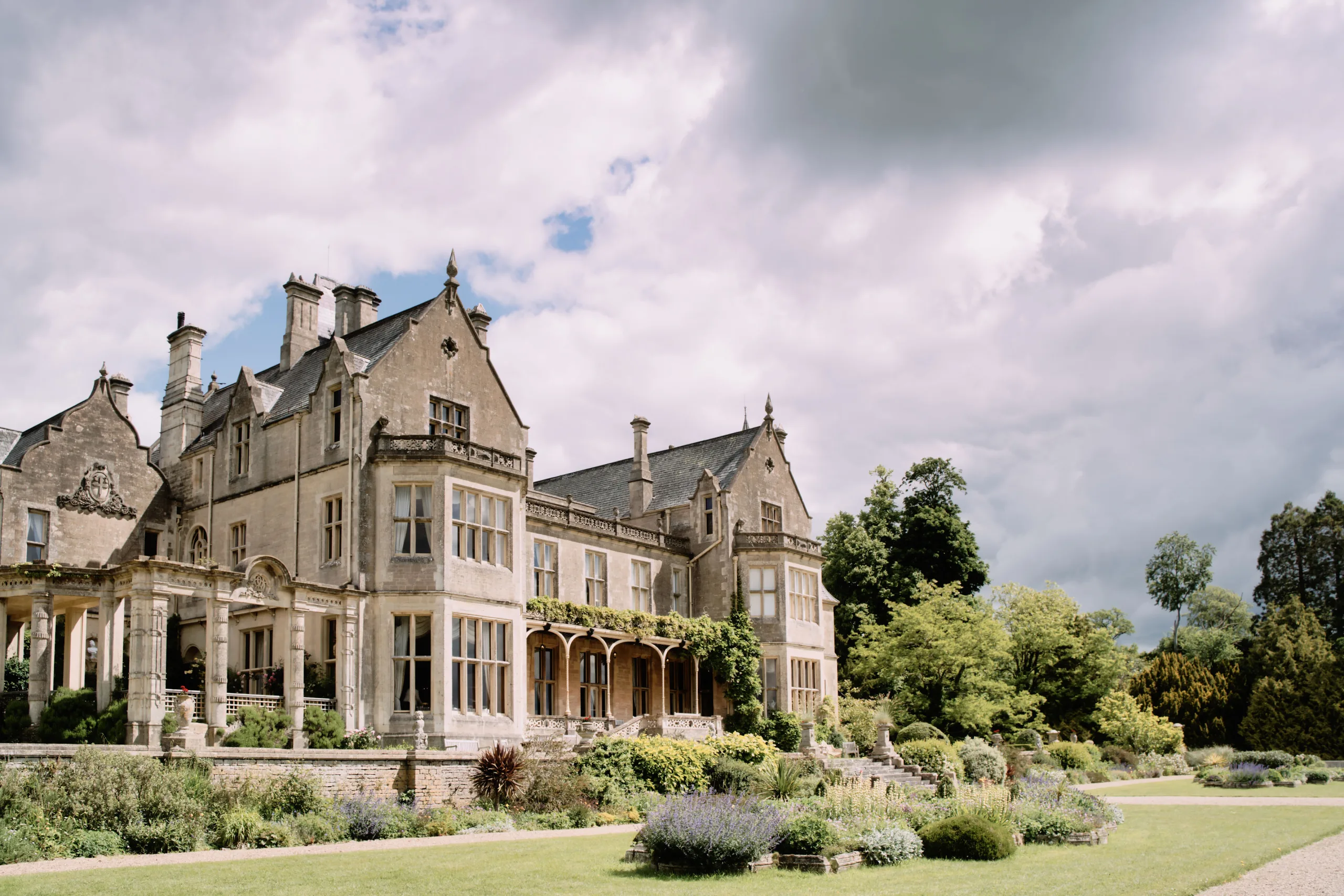 The History of Orchardleigh House & Estate Frome - The FX Works