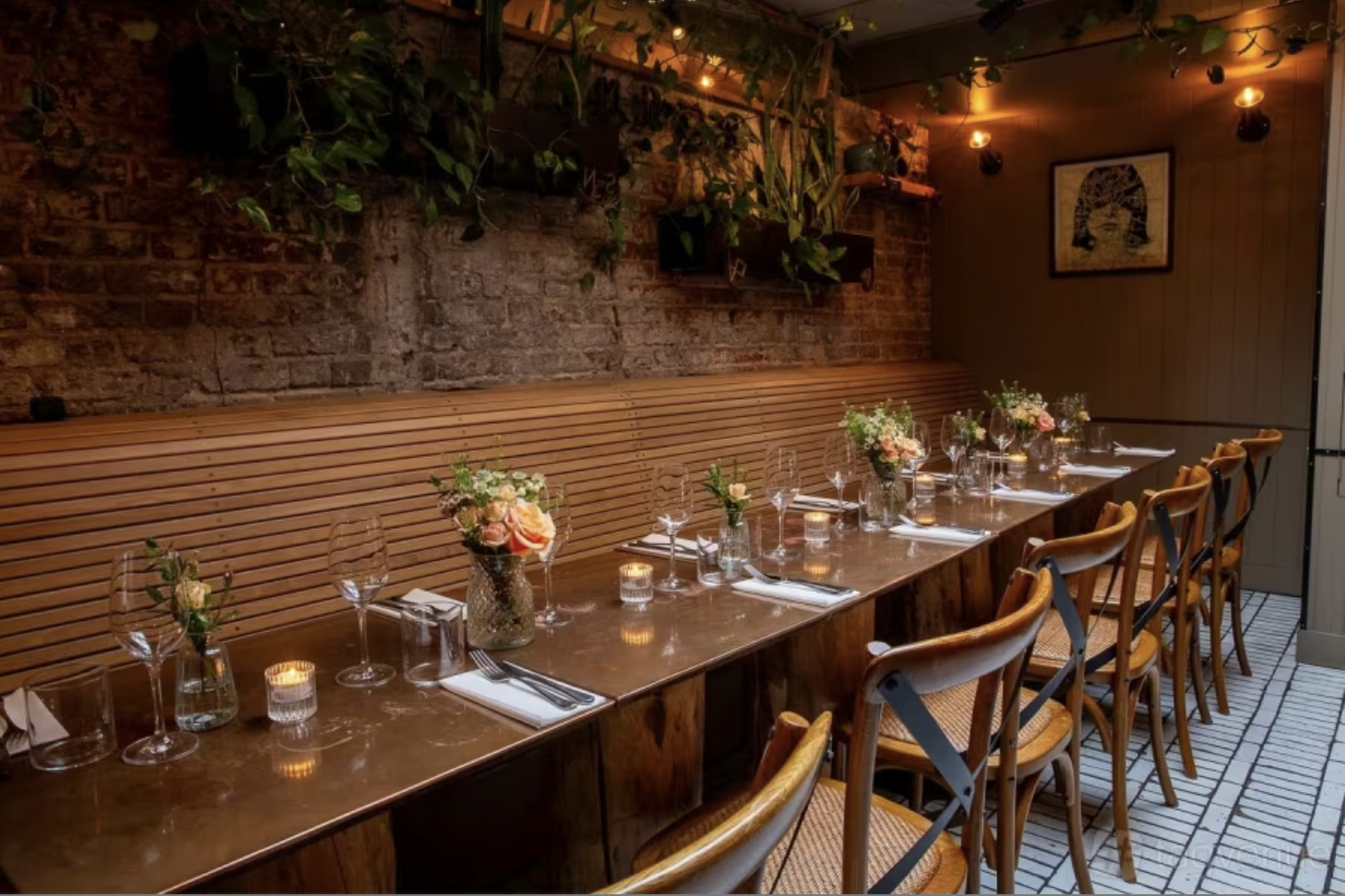 The Tap Room at Fire & Wine: Intimate banquette seating for private dining and corporate events.