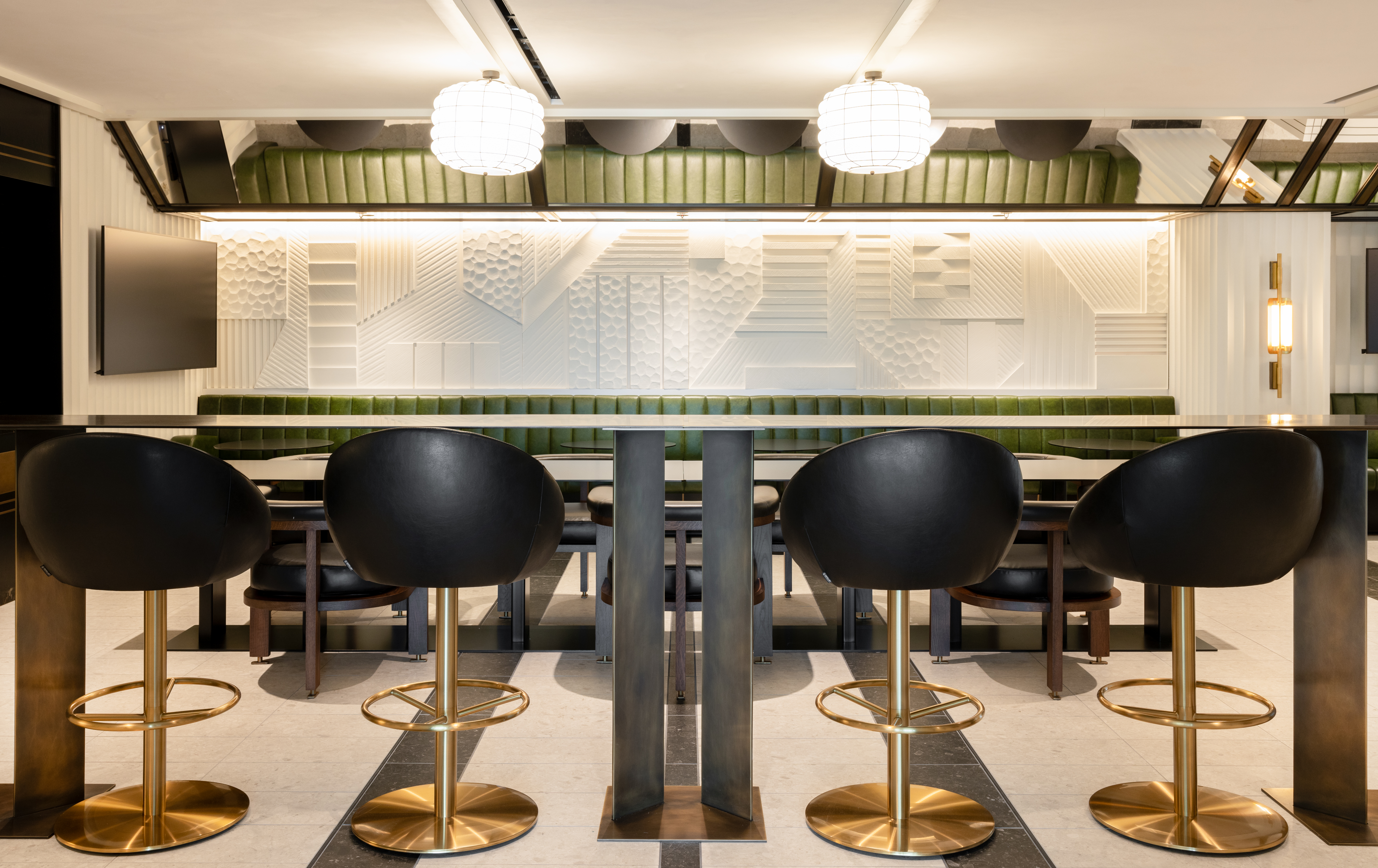 Thames Bar in Fulham Pier: sleek modern venue for networking and casual meetings.