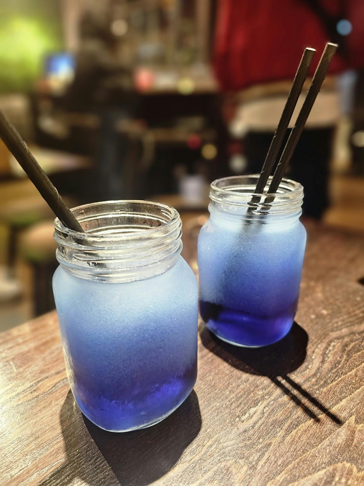 Trap Kitchen - >Yemi Aiyegbusi</a>