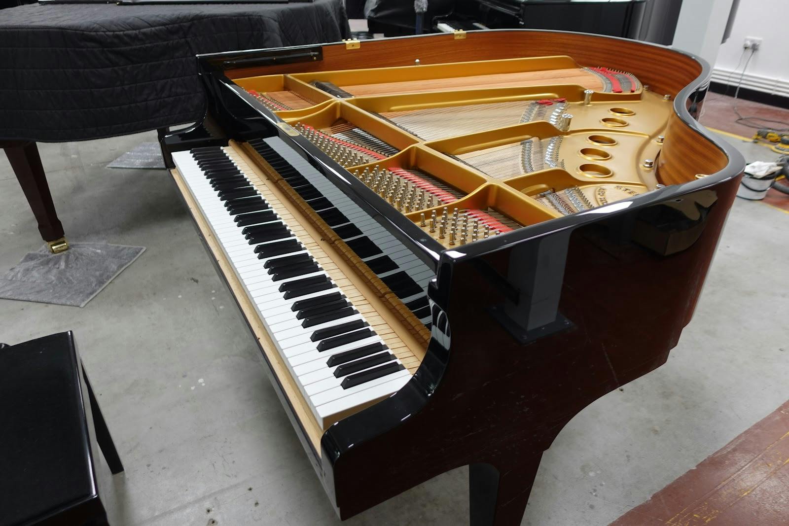 Coach House Pianos - >Coach House Pianos</a>