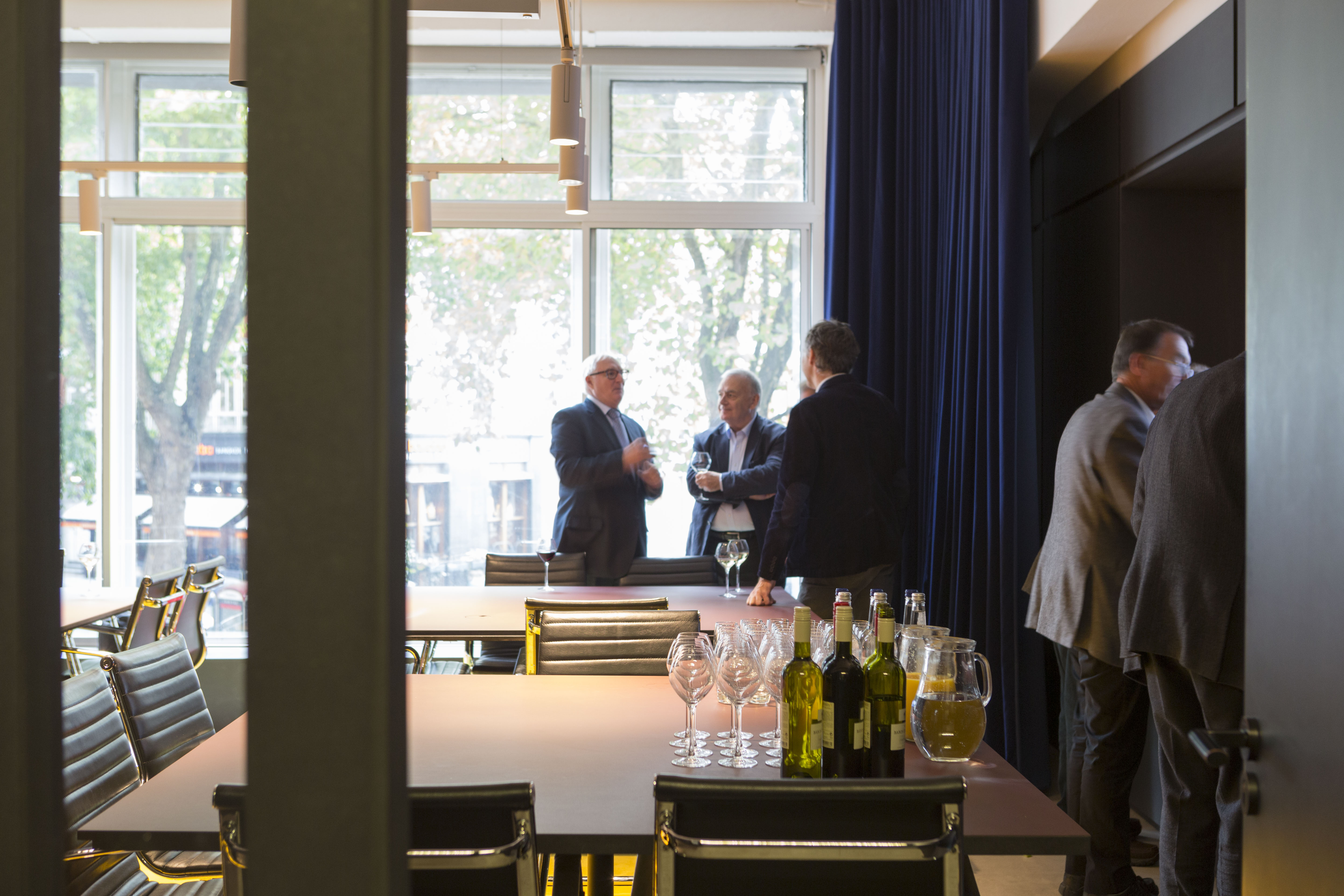 Boardroom - 821710df-2175-43d3-8e01-1285ccceedb8.JPG