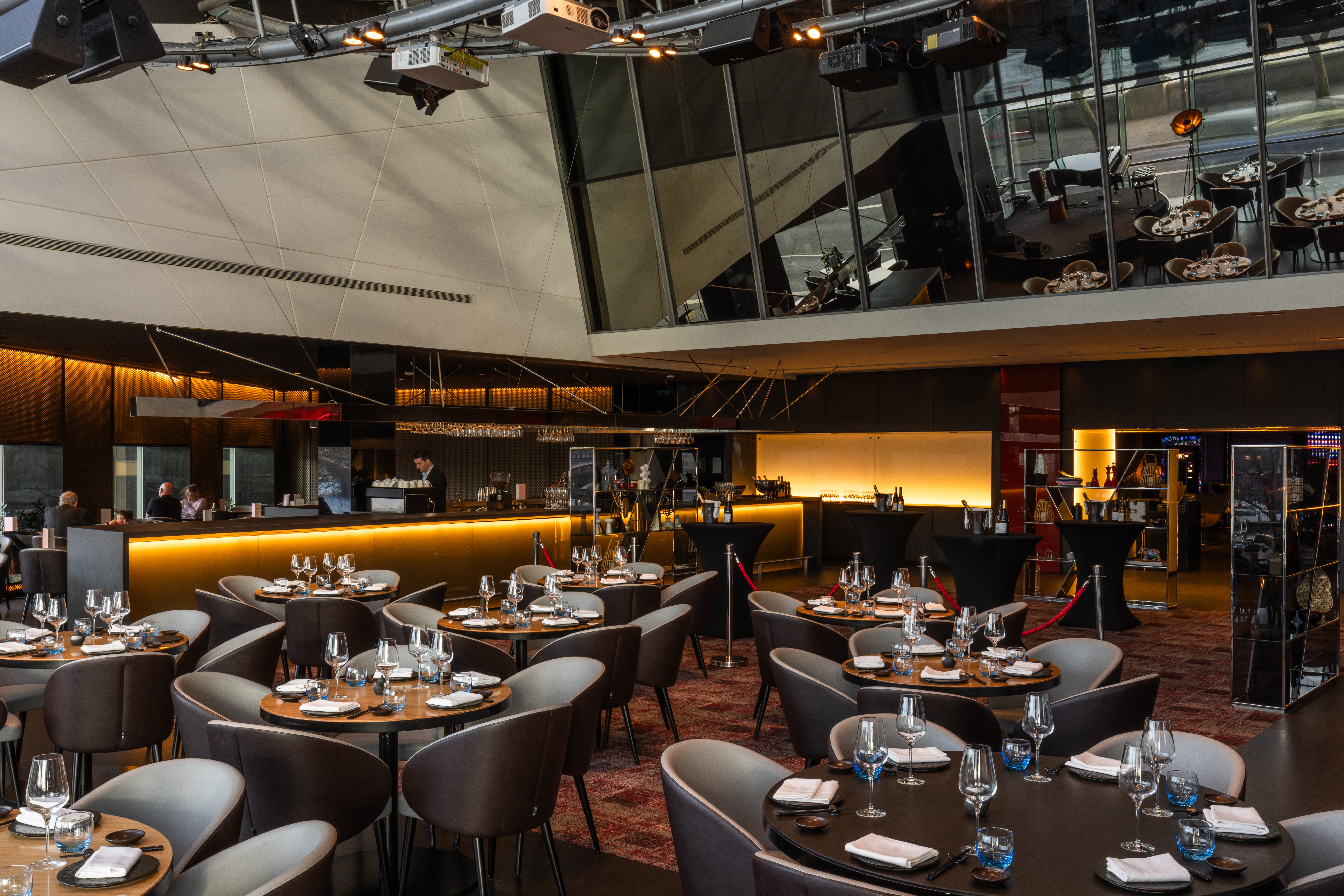 Modern restaurant event space at Chino Latino, Park Plaza London, ideal for corporate gatherings.