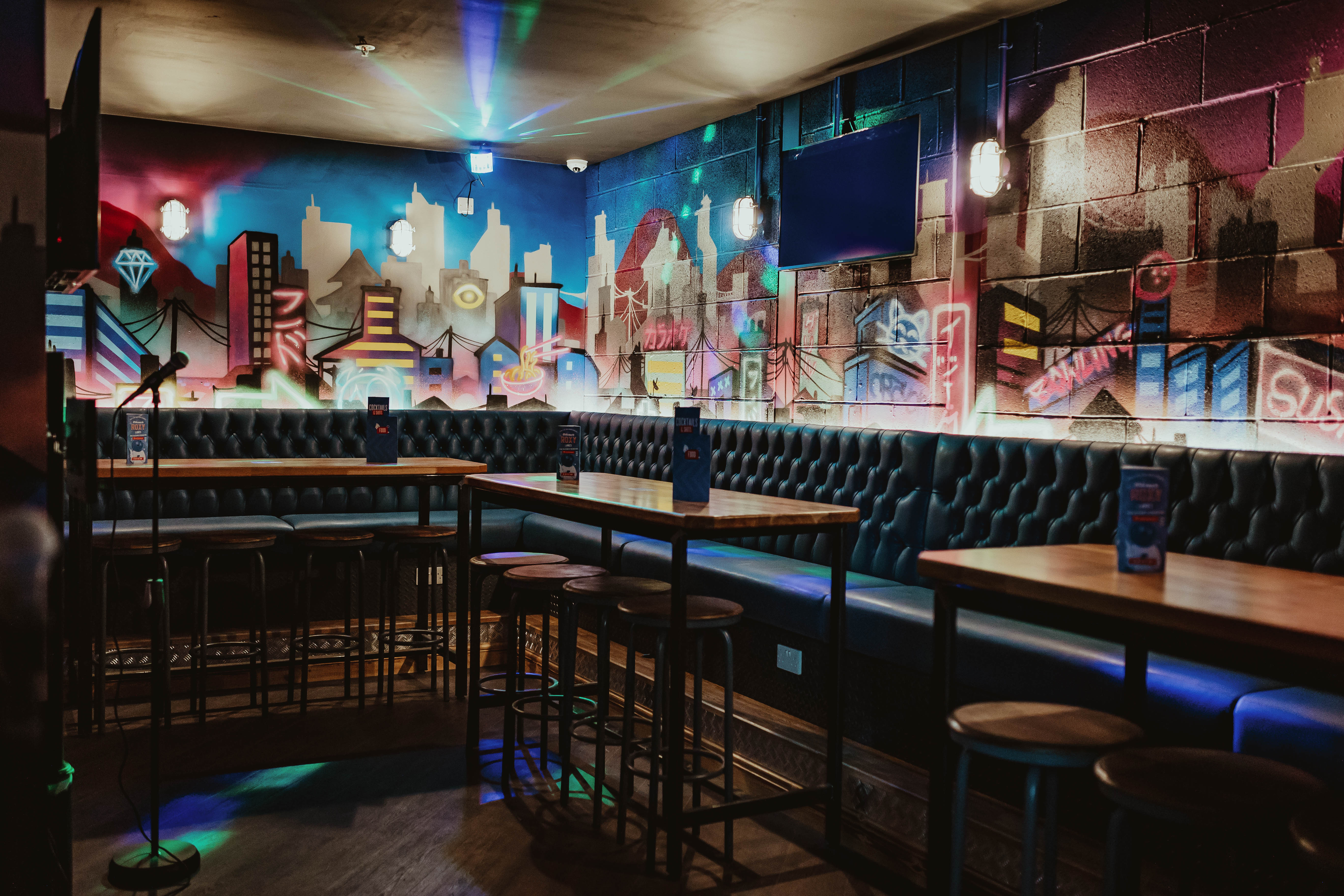 Karaoke Room - e854a0de-d82a-41d1-84ce-f9608fa45015.jpg