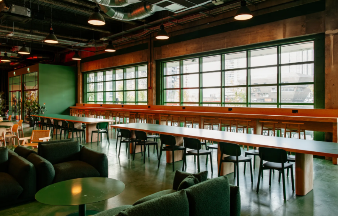 Food Hall and Cafe Bar - ow1zapqr3vp.png