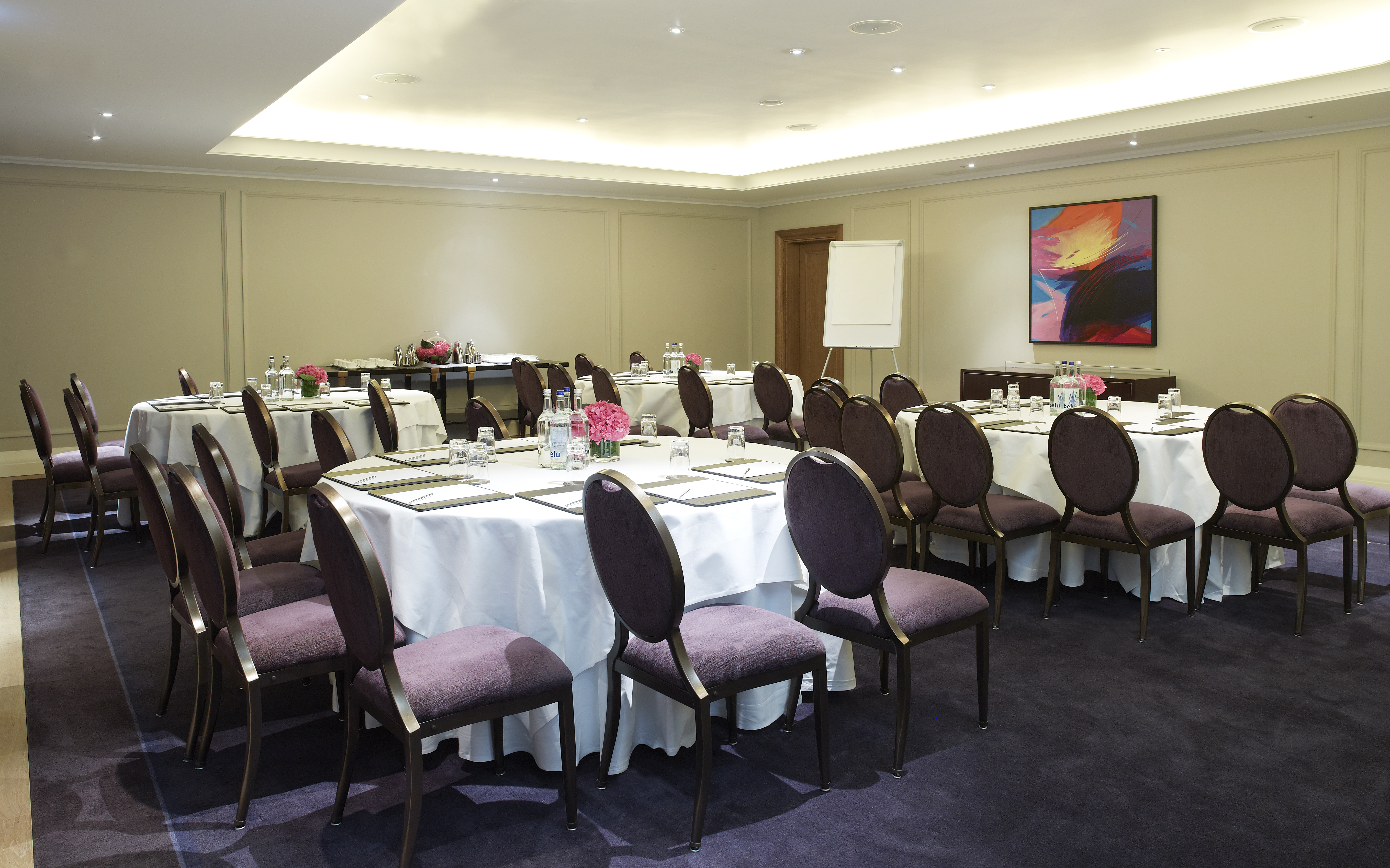 The Nelson Room in Corinthia London: elegant meeting space with natural light for events.