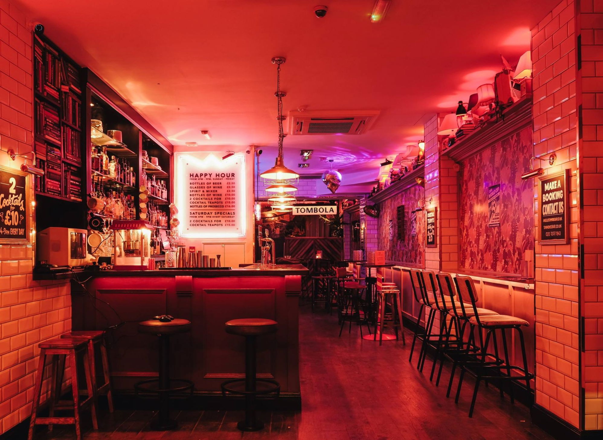 Simmons Bars | Angel Cocktail Bar | World's Best Happy Hour