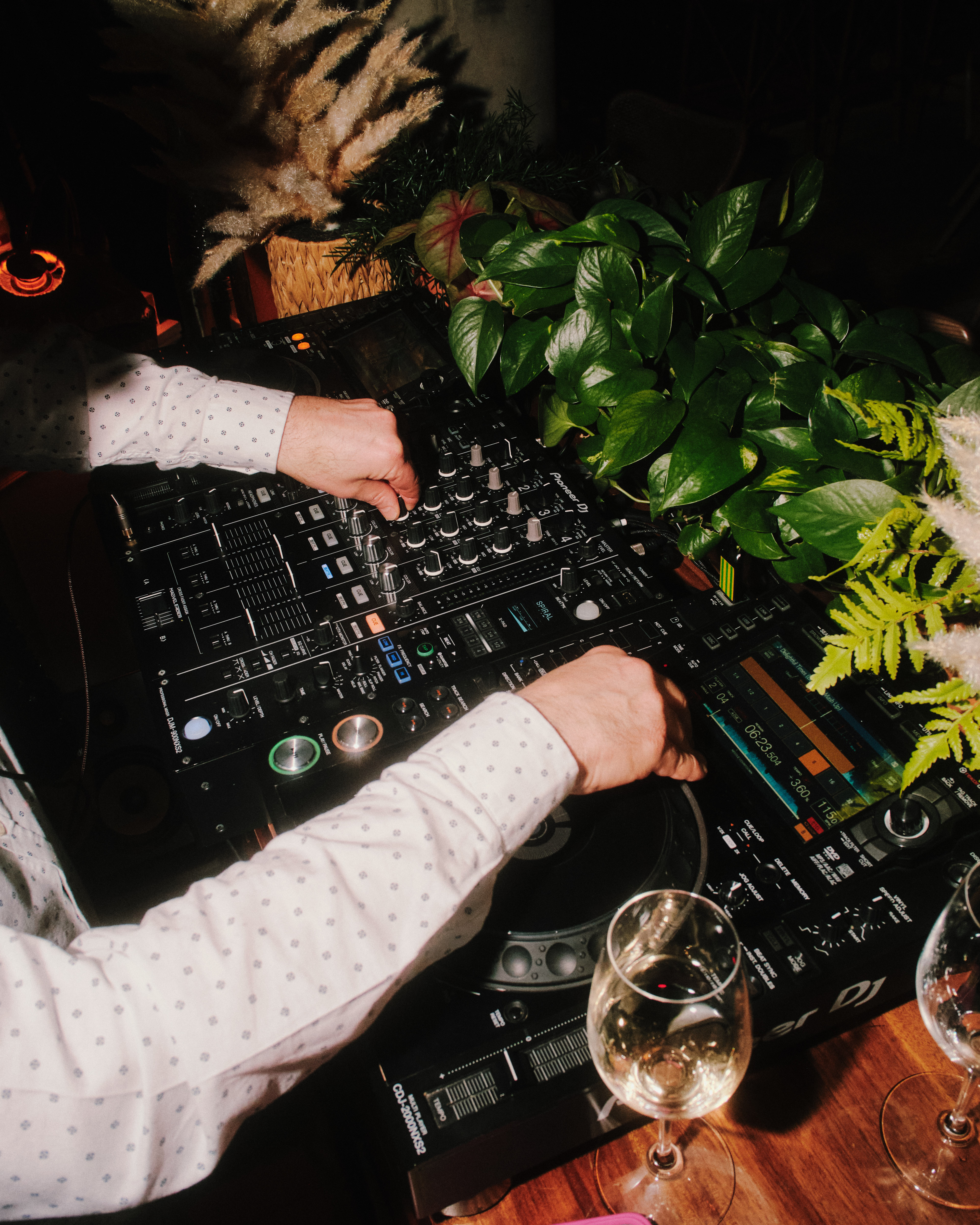 The Rooftop - d090bf5e-40f0-4097-8ff3-d3ff09108eaa.jpg