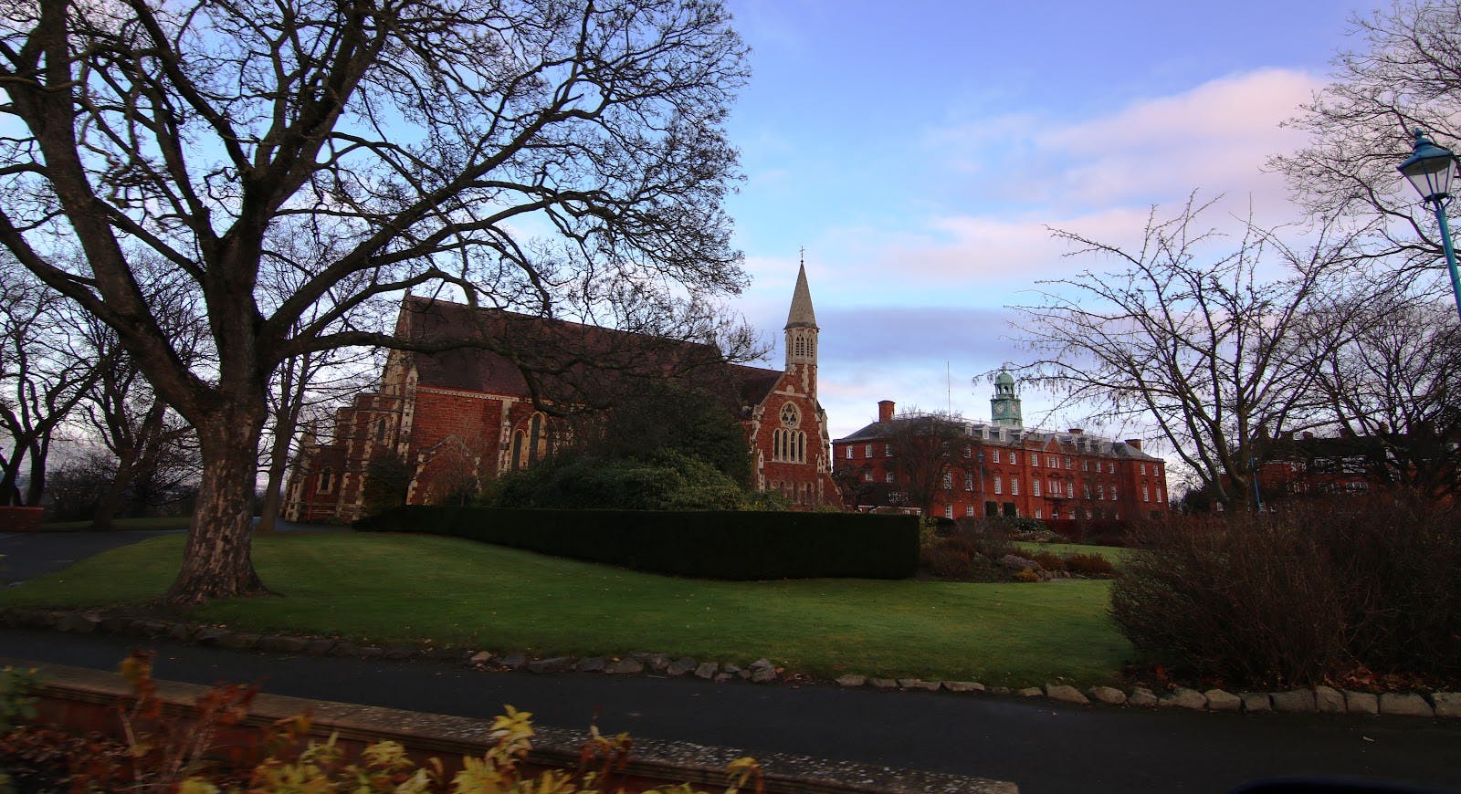 Shrewsbury School - >Ray Verlaque</a>