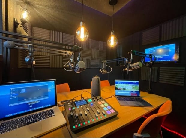 Kube Vocal Booths UK – Audio, Voiceover & Music Booths