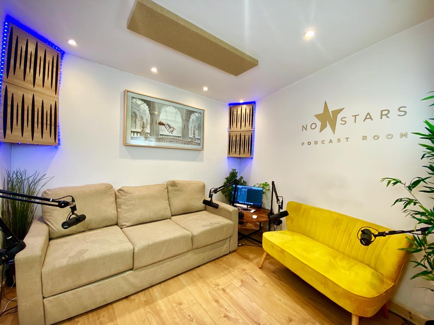 Podcast Studio London, Hire Podcast Room From 30/hr | Nostars